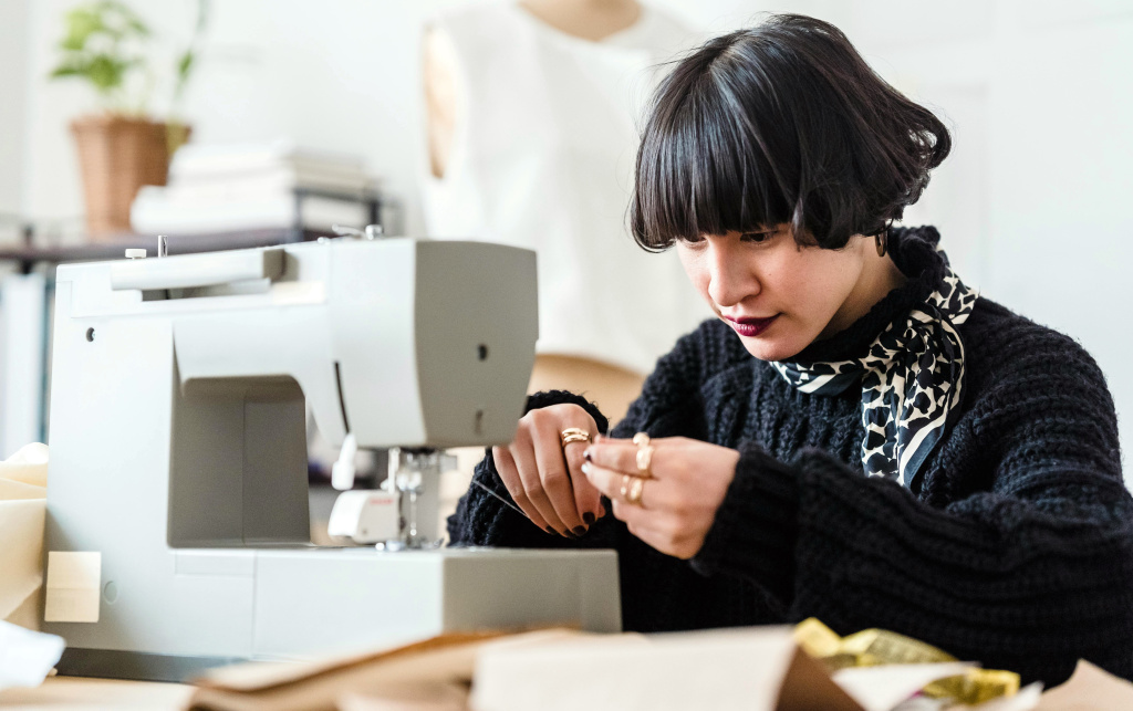 Швейная машинка начала рвать нить