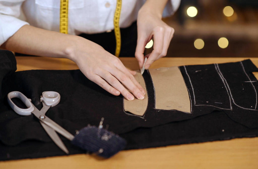 ТОП-10 расходников для швейной машины - маркеры и мелки по ткани