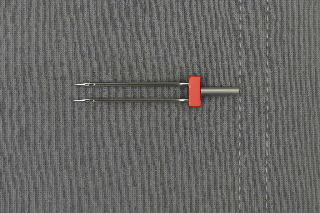 Зачем нужна двойная игла для машинки и как ей шить