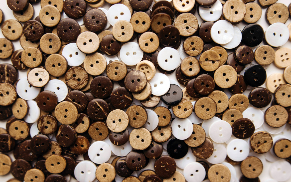 Пуговичные машины и преимущества их использования Пуговичные машины и преимущества их использования