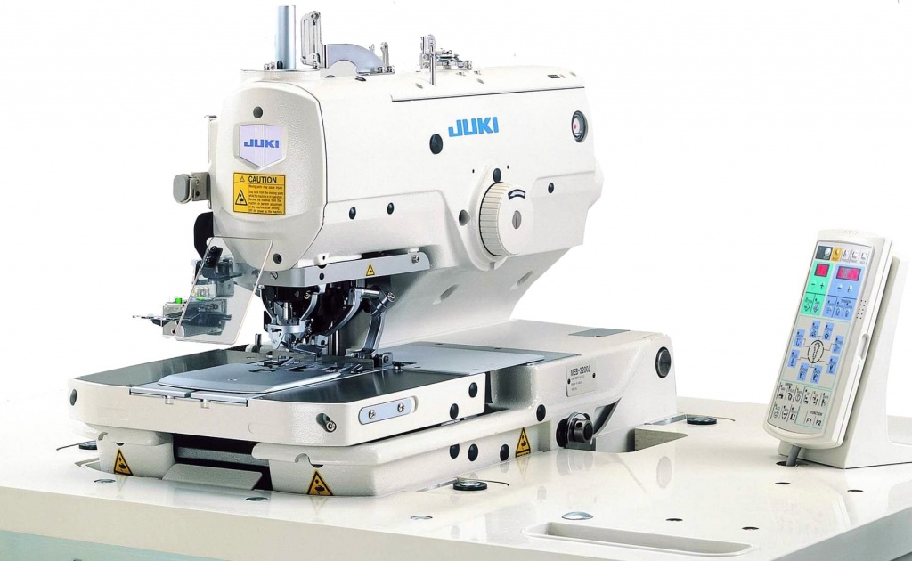 Петельная швейная машина JUKI LBH-780U.jpg Петельная швейная машина JUKI LBH-780U