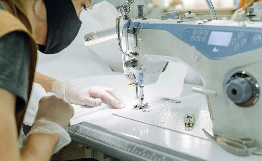 Зачем переплачивать за программируемую швейную машину