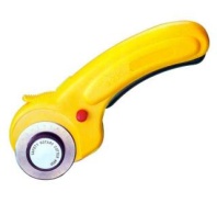 Нож ручной для раскроя YH-930