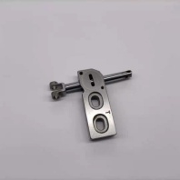 Механизм правого петлителя в сборе 2070403600 Jack Механизм правого петлителя в сборе 2070403600 Jack